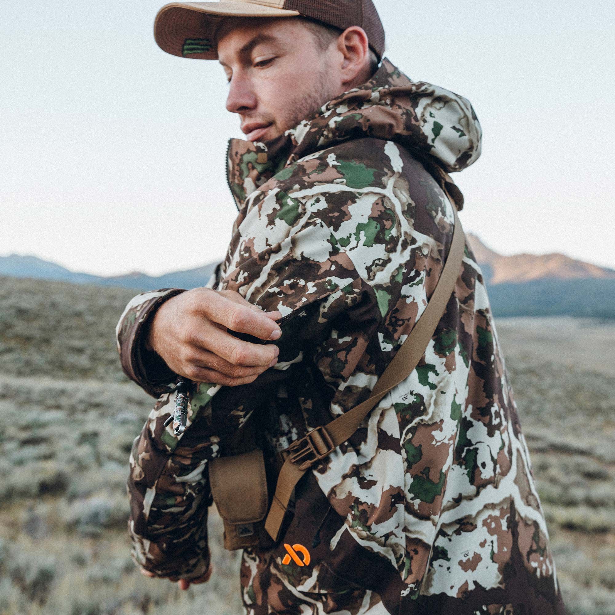 cdn_shop_files_first-lite-mens-uncompahgre-foundry-jacket-lifestyle-3