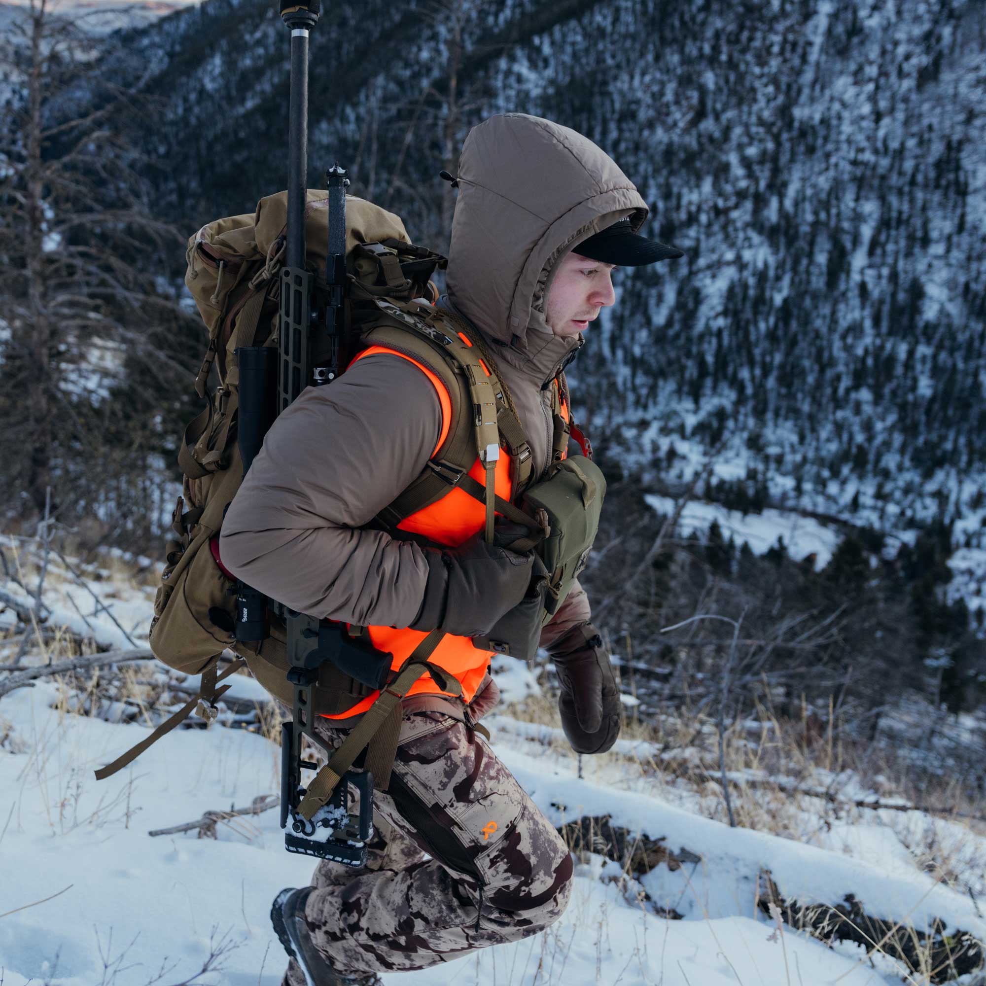 cdn_shop_files_mens-north-range-jacket_global_field2