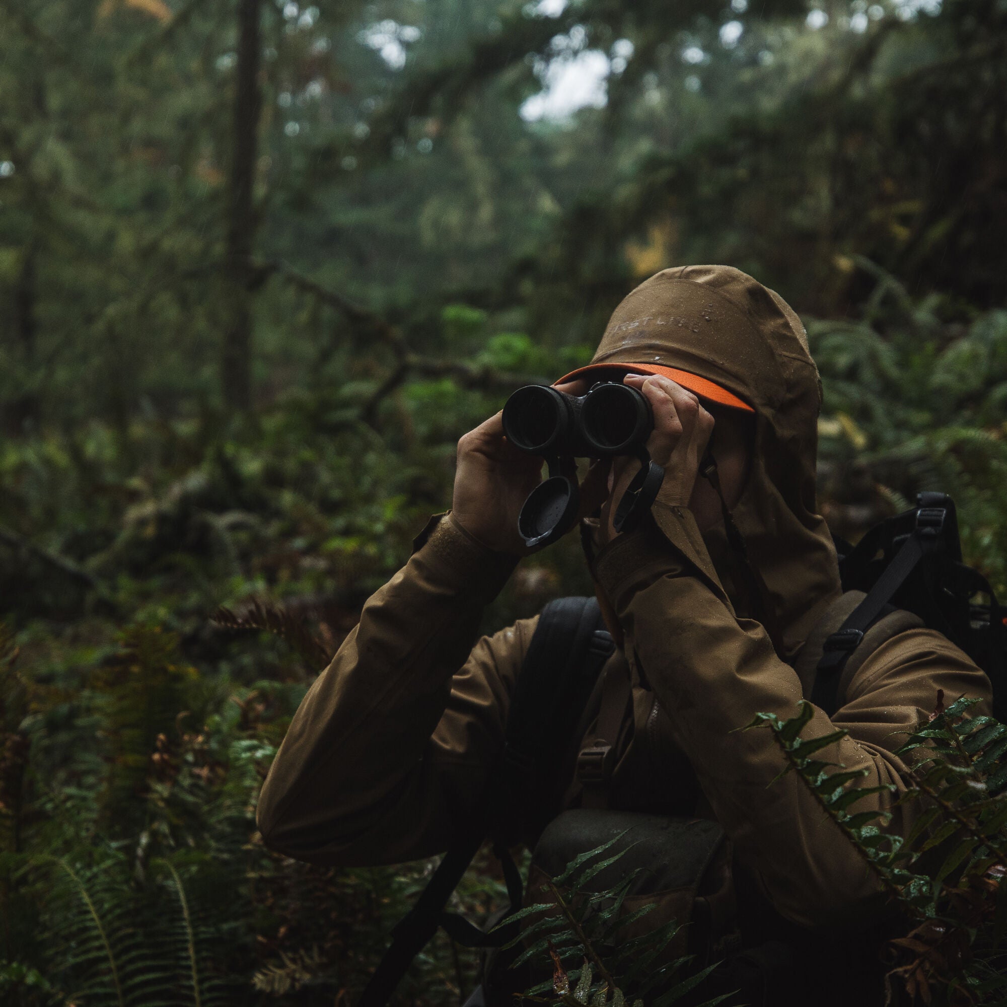 cdn_shop_files_omen-stormshelter-jacket_global_dry-earth-hood