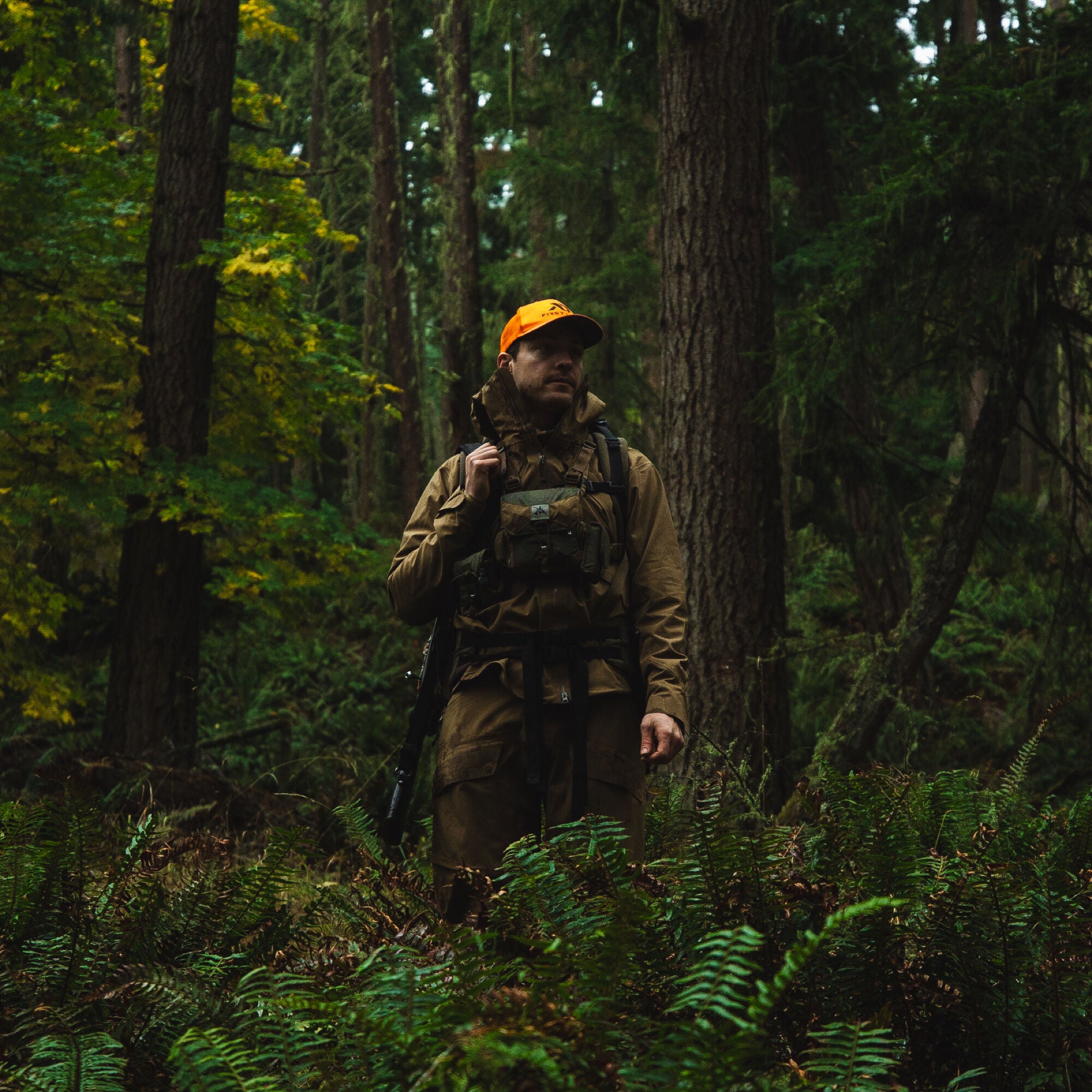 cdn_shop_files_omen-stormshelter-jacket_global_dry-earth-kit