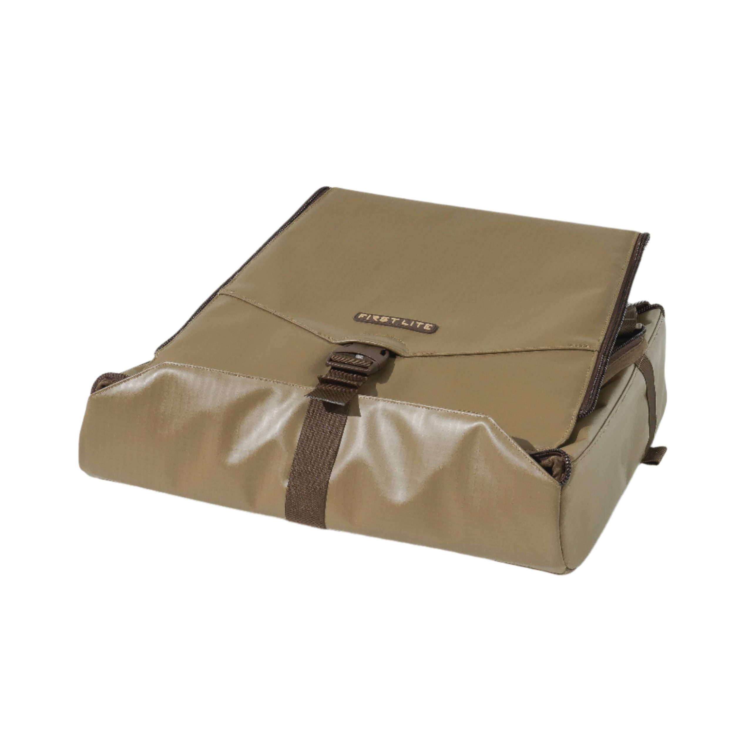 cdn_shop_files_ruddy-duck-wader-bag_folded