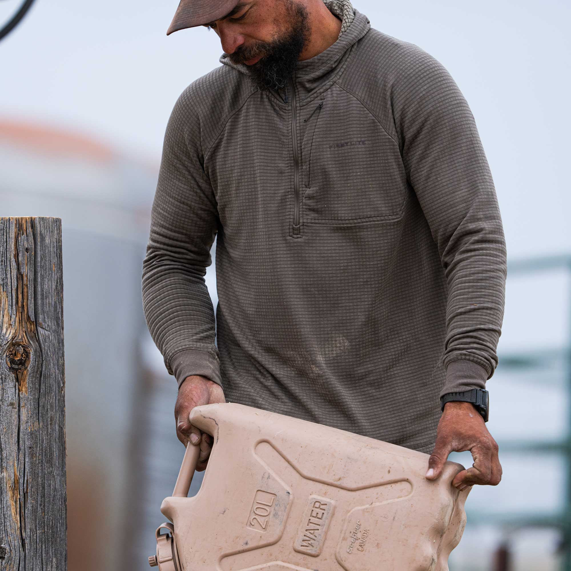 cdn_shop_files_thermagrid-merino-hoody_global_field5