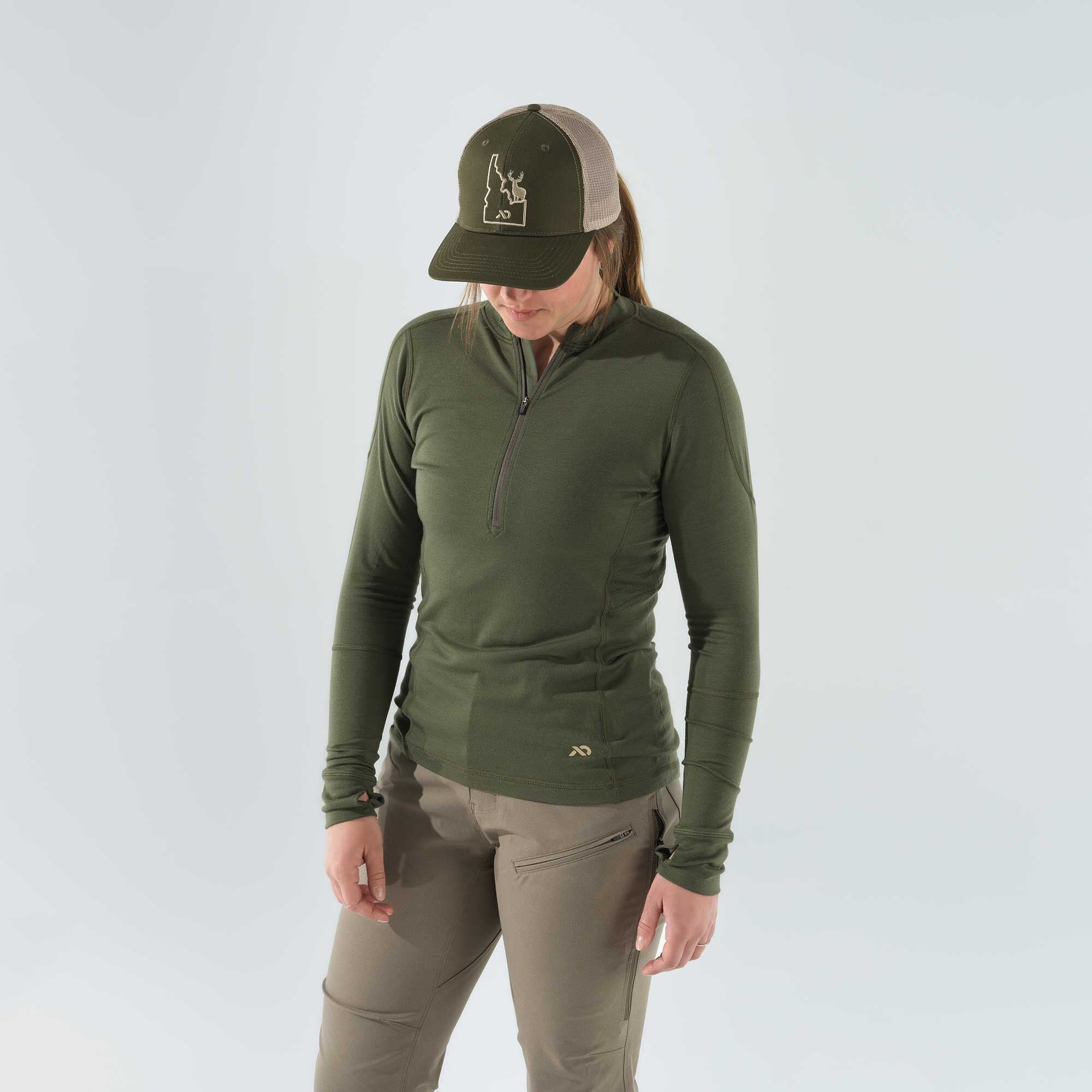 cdn_shop_files_womens-wick-quarter-zip_global_studio-front