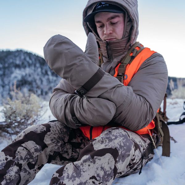 Omen Over-Mitt - Image 3