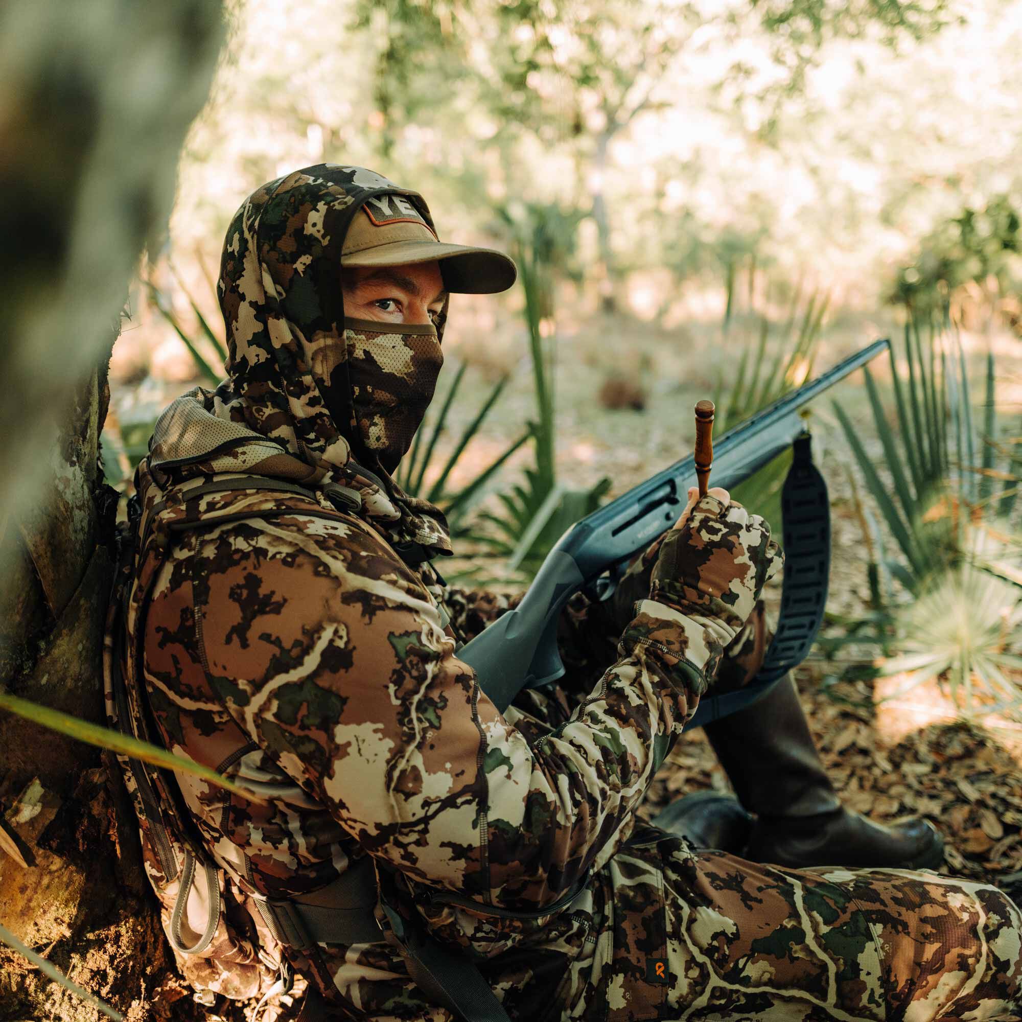 approach-hoody_global_field5.jpg