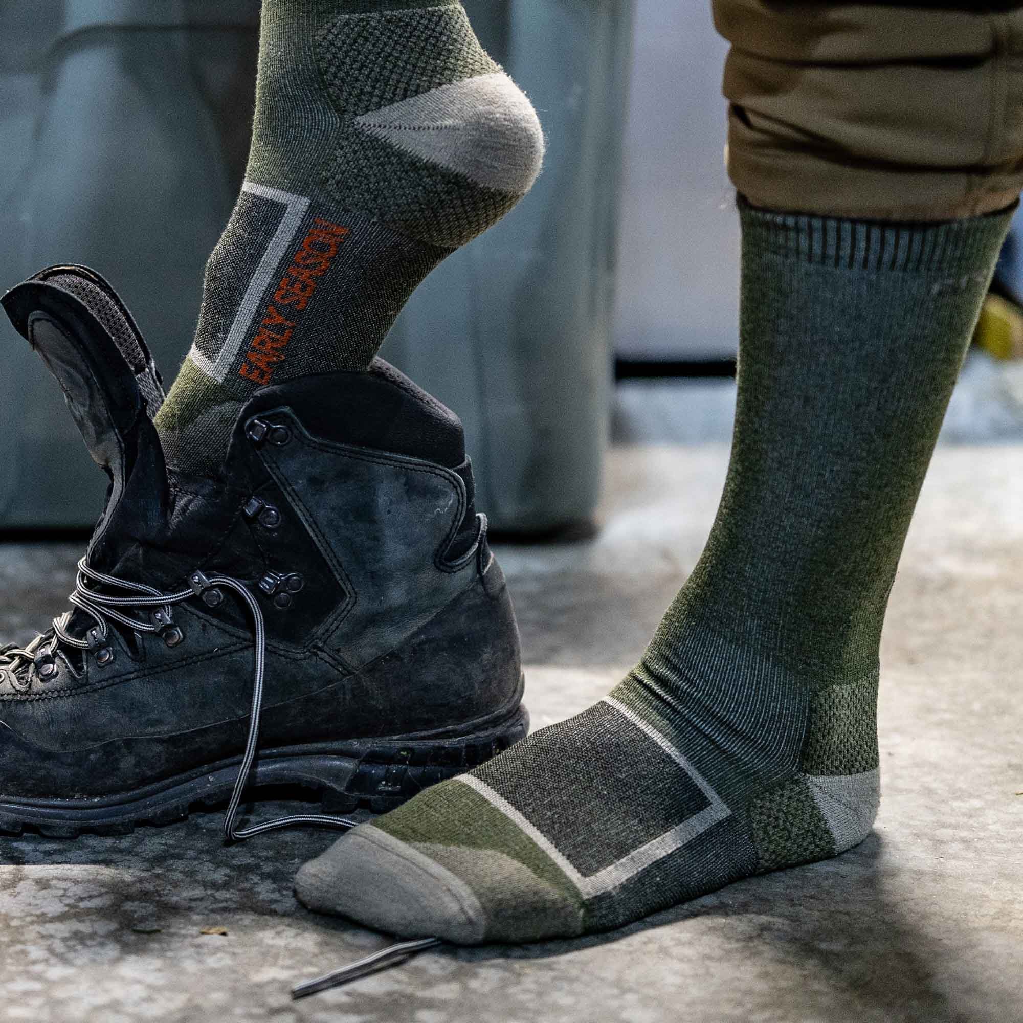 early-season-wool-crew-socks_global_field1.jpg