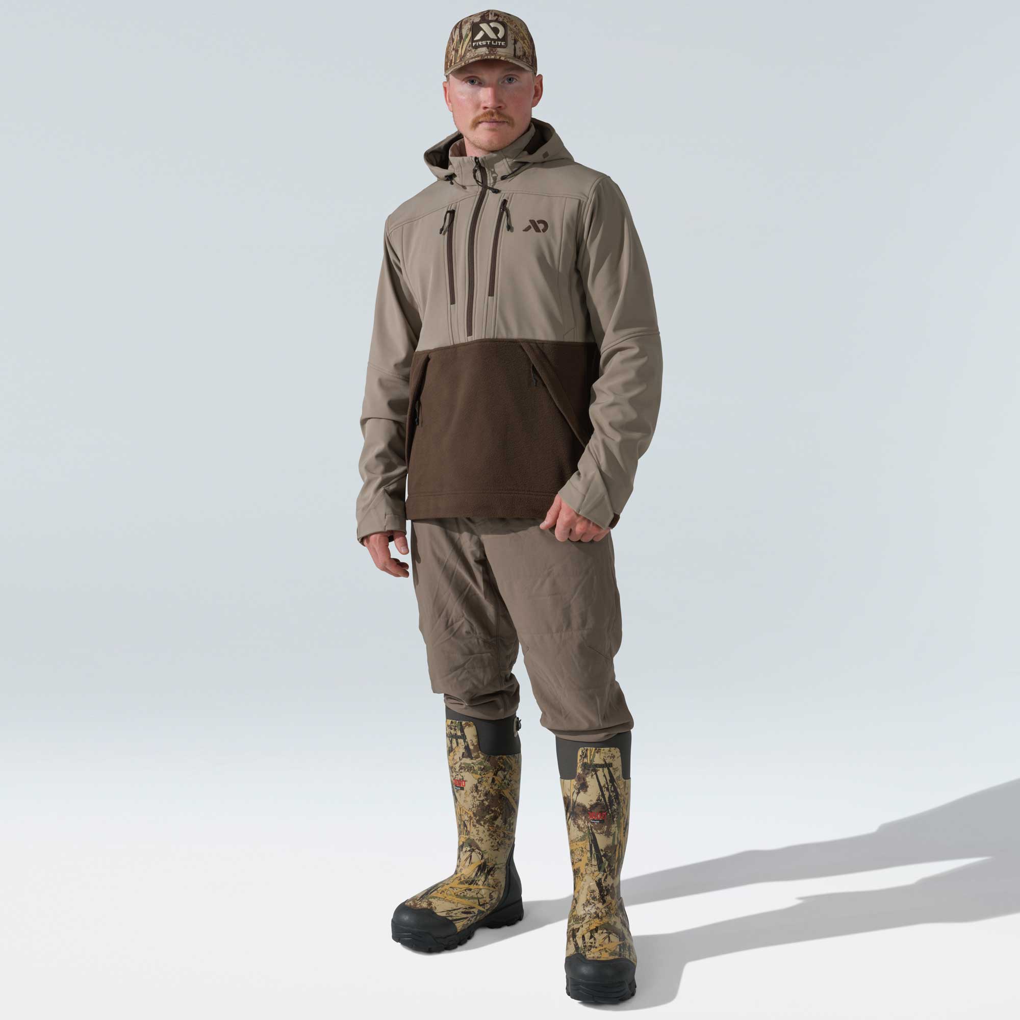 mens-suppressor-hybrid-jacket_global_model-front.jpg