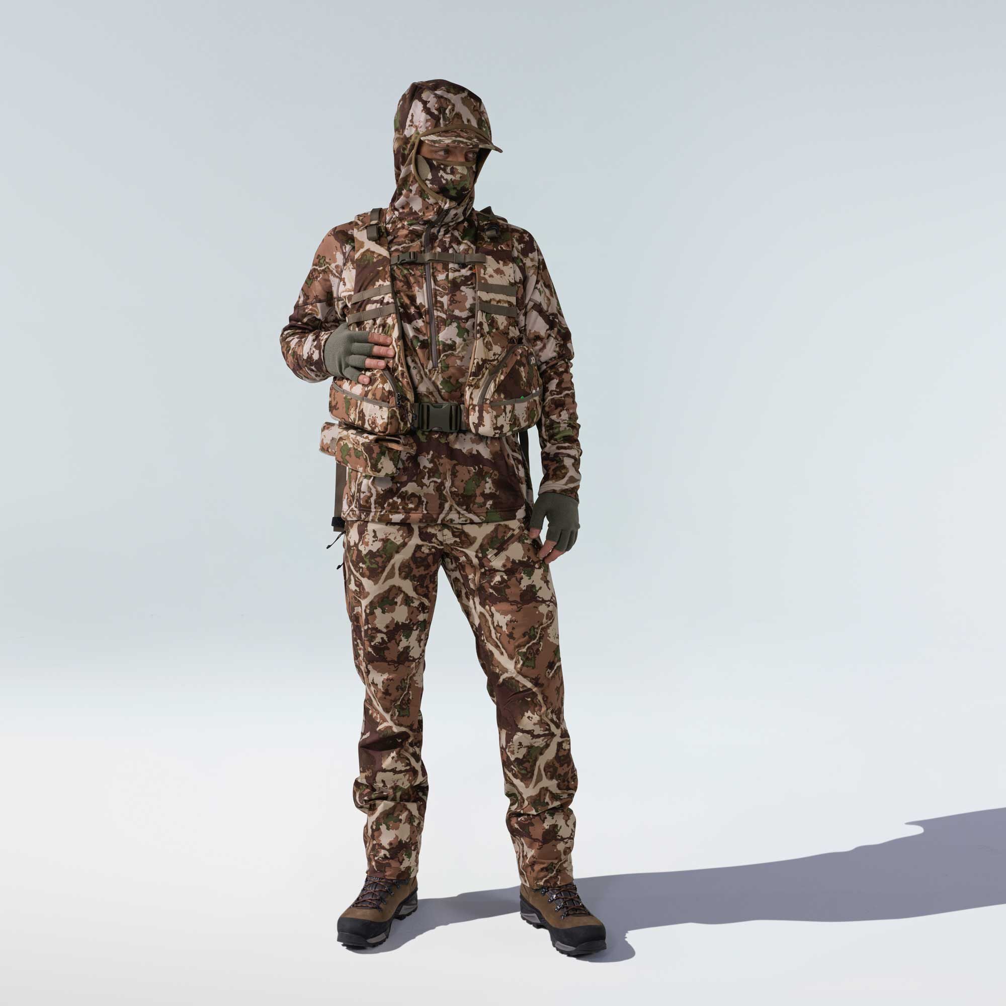 treeline-turkey-vest_fusion_model-front.jpg